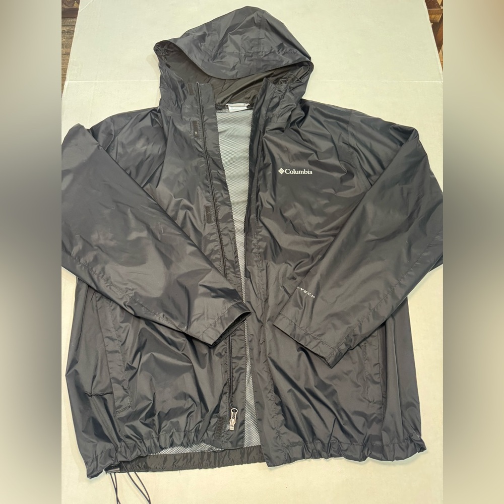 Columbia Men's Charcoal Rain Jacket